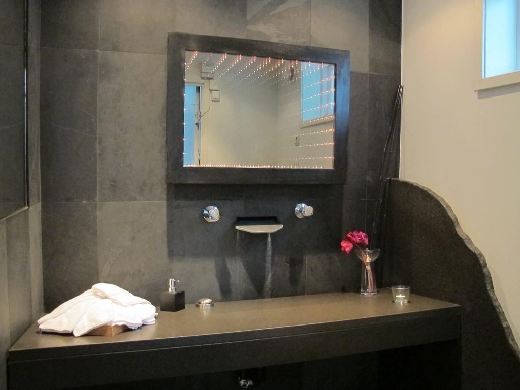 Noesundsgarden Hotell & Vandrarhem מראה חיצוני תמונה